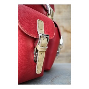 SAC A DOS CUIR ROUGE | Font-Romeu